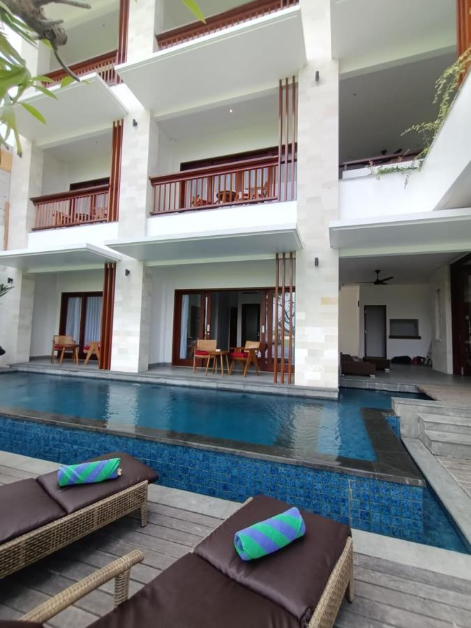 The Kd Suites & Coffee Shop Munggu Exterior foto